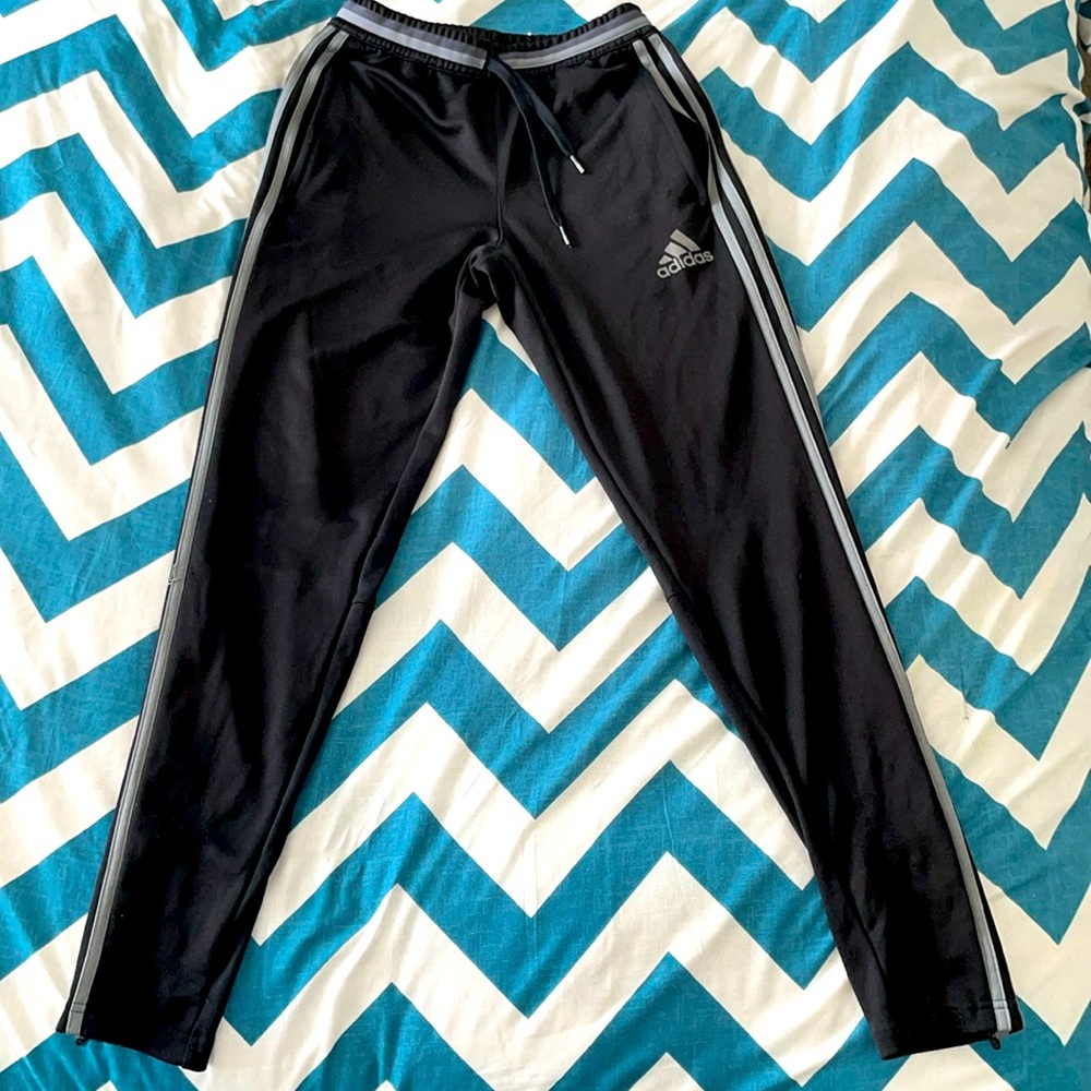 Gently Used Mens-XS, Boys-L  Adidas Climacool Joggers